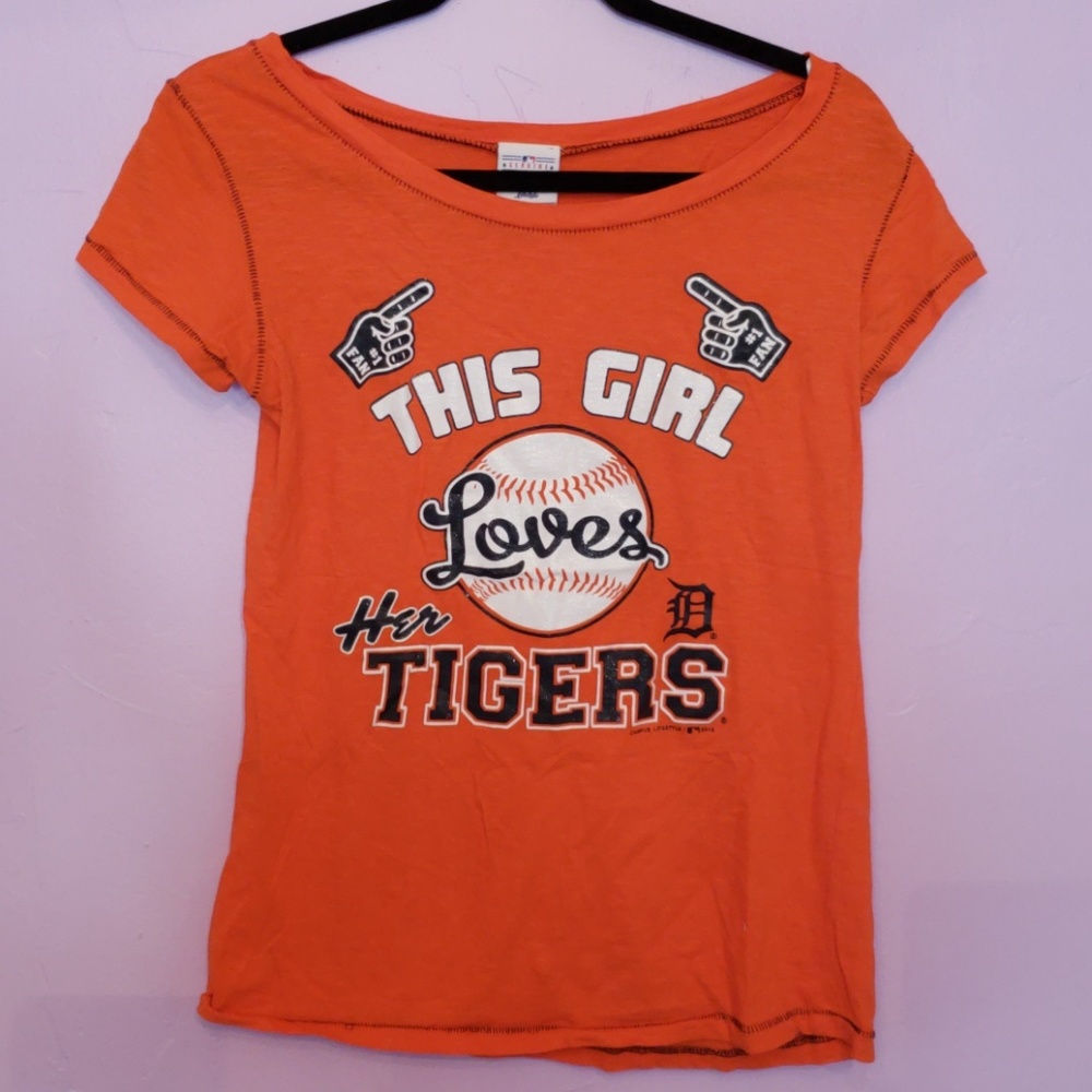 Detroit Tigers Women's team spirit tee shirt